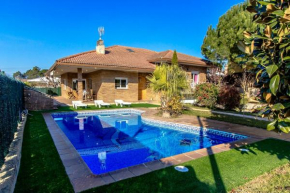 Catalunya Casas Unique Costa Brava Abode with train access to BCN